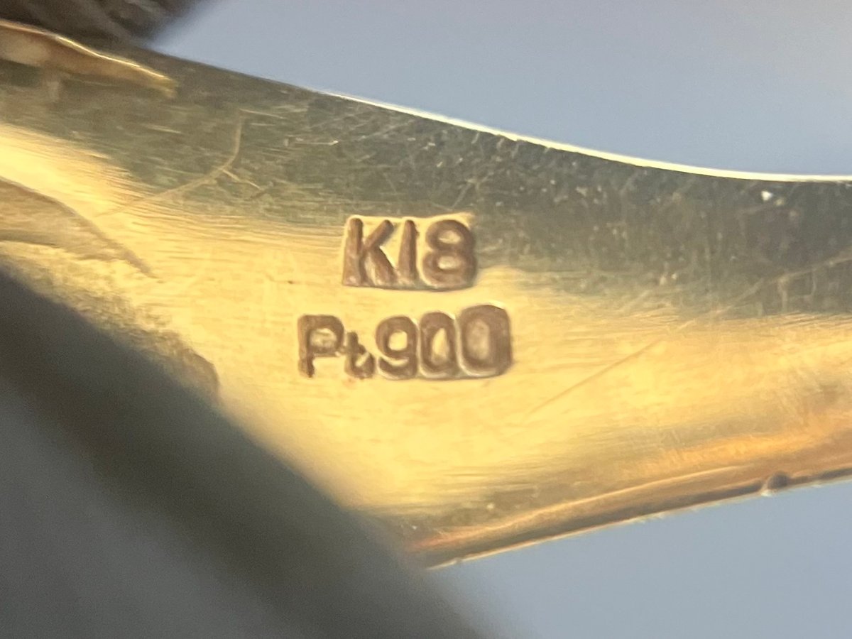 横浜市神奈川区で【K18・Pt900コンビリング】を売るなら買取専門店大吉 新子安駅前店へ